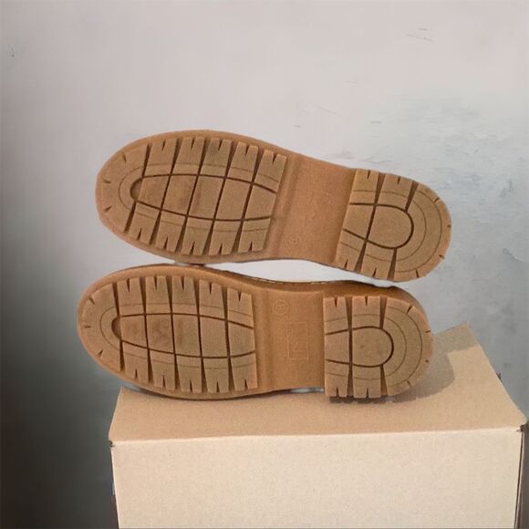 MARC FISHER NEW IN BOX FARGO WATERPROOF BOOT SHOE 8 MEDIUM WHITE OR DARK BLUE - Picture 14 of 14